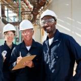 employés de l'usine