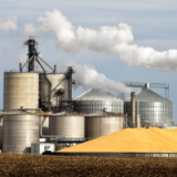 Tours de refroidissement d'une usine d'éthanol